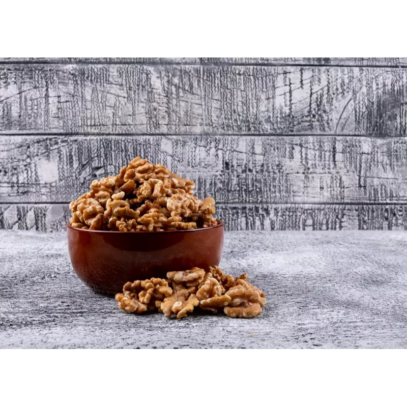 Extra Organic shelled walnut kernels PDO from Perigord - direct pro...