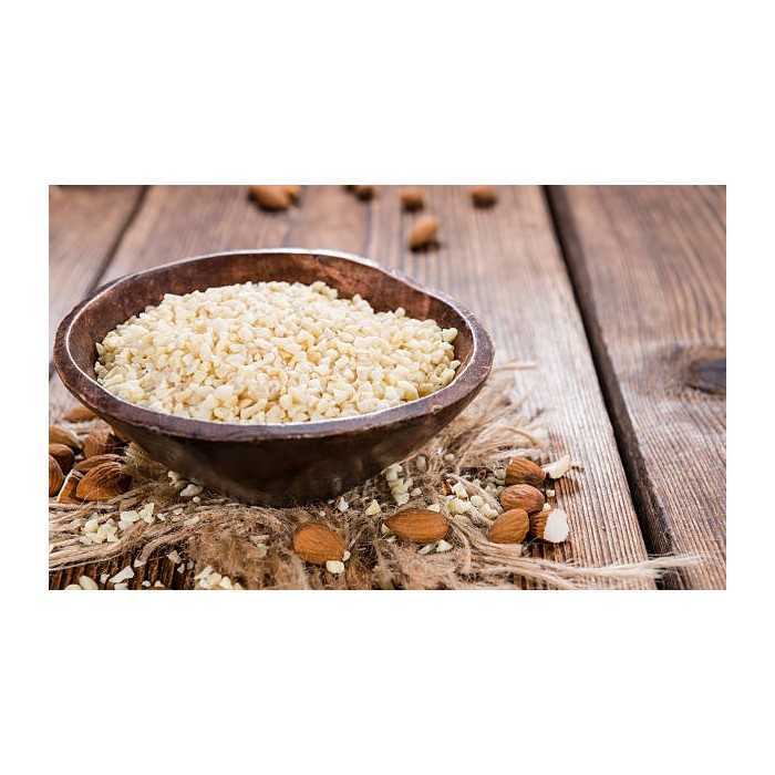 Raw organic chopped almonds from France - Direct producer