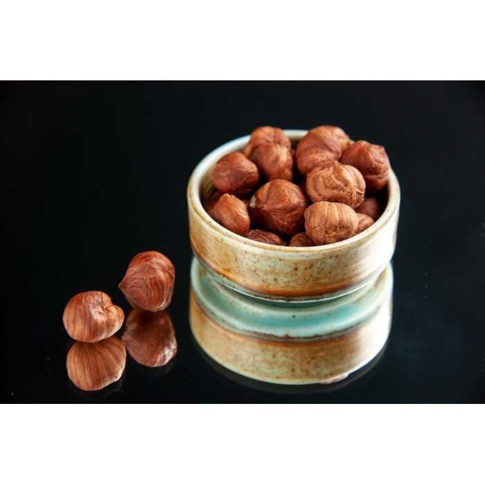 Whole hazelnut PDO Avellana de Reus peeled raw - Direct producer