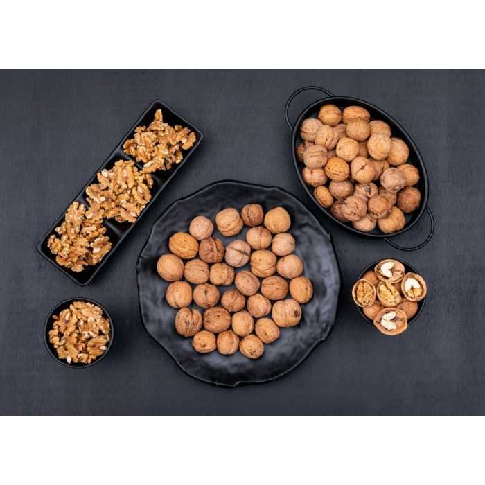Organic Walnut Kernels in shell PDO From Perigord - direct producer