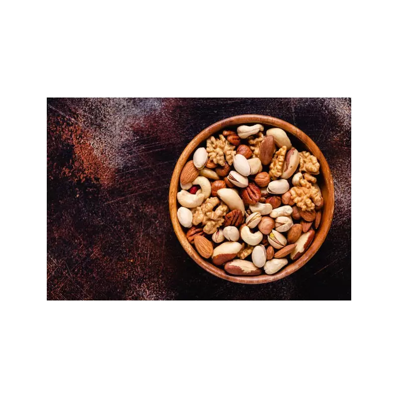 Bite me! - Organic PDO walnut kernel from France, organic pecans, o...