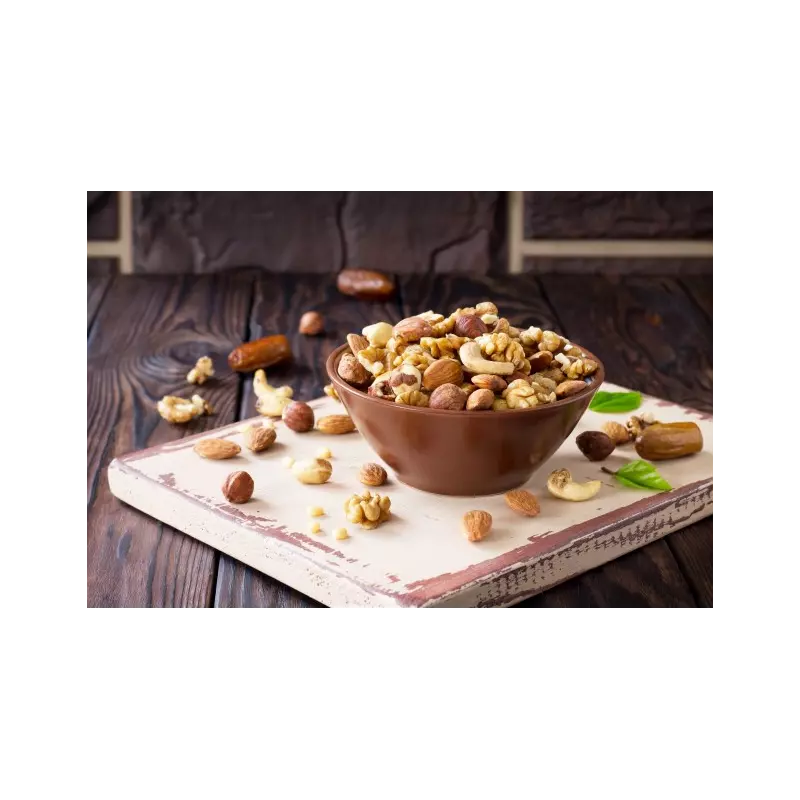 Bite me! - Organic PDO walnut kernel from France, organic pecans, o...