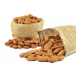 Organic whole raw almonds shelled from Provence - direct producer