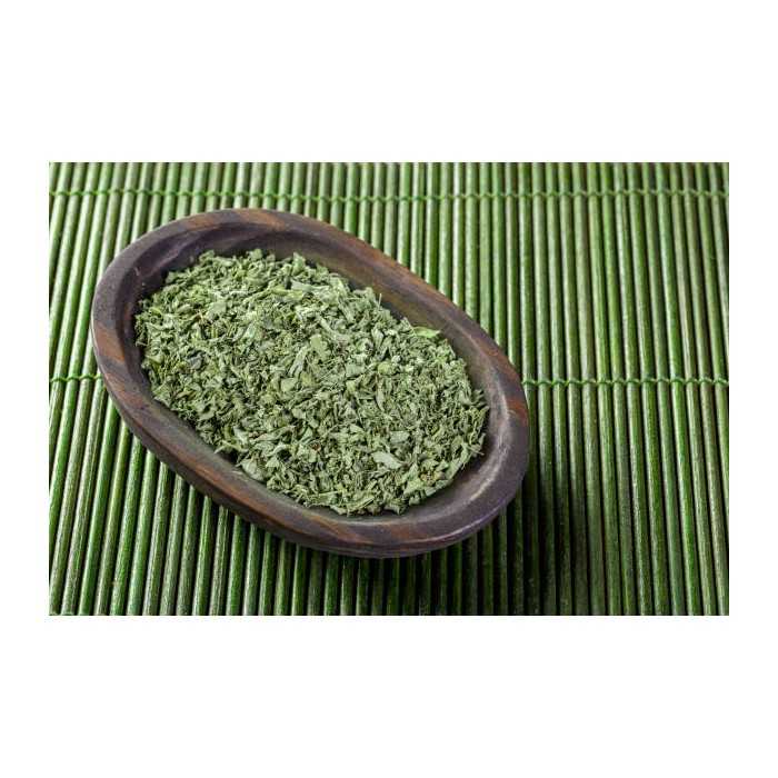 Natural & Fair Trade Dried Moringa Leaves from Haiti - Direct Producer