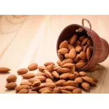 Organic whole raw almonds shelled from Provence - direct producer
