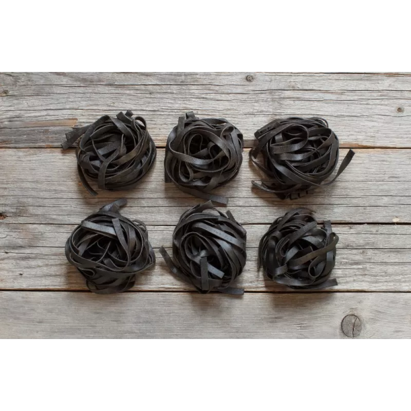 Tagliatelle à l'encre de seiche bio & artisanale de France - direct...