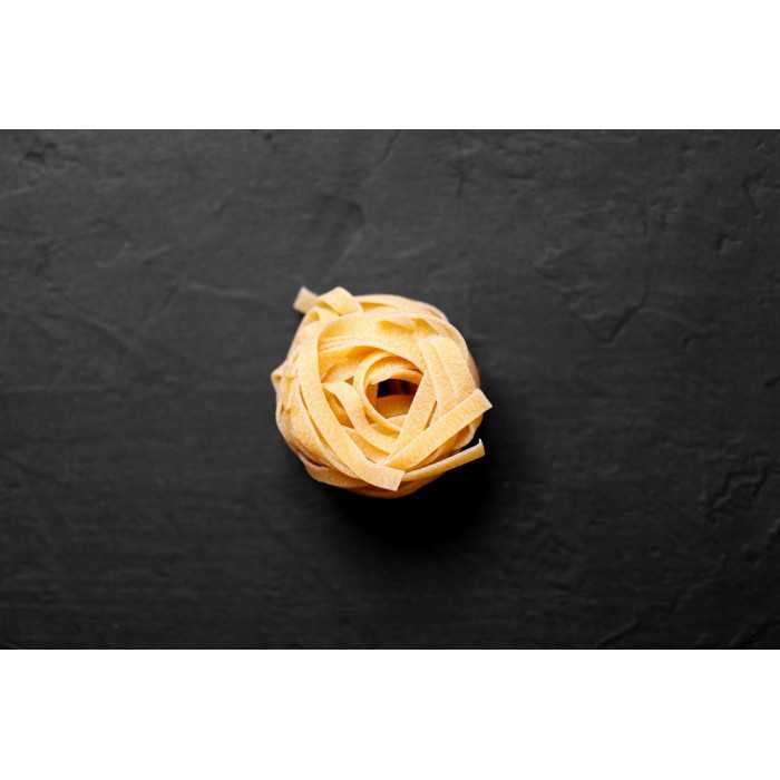 Natural & artisanal Tagliatelle with white truffles from Italy - Di...