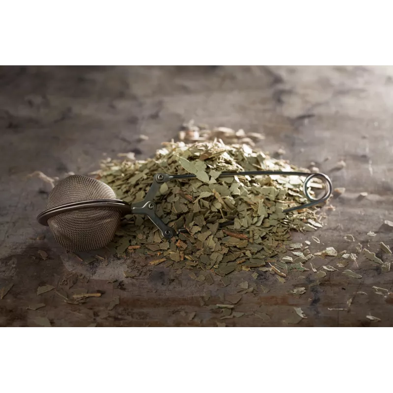 Organic dried eucalyptus leaves from Portugal