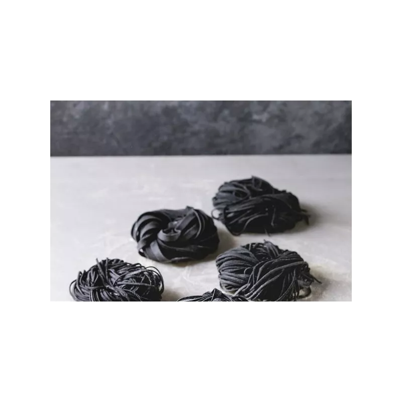 Tagliatelle à l'encre de seiche bio & artisanale de France - direct...