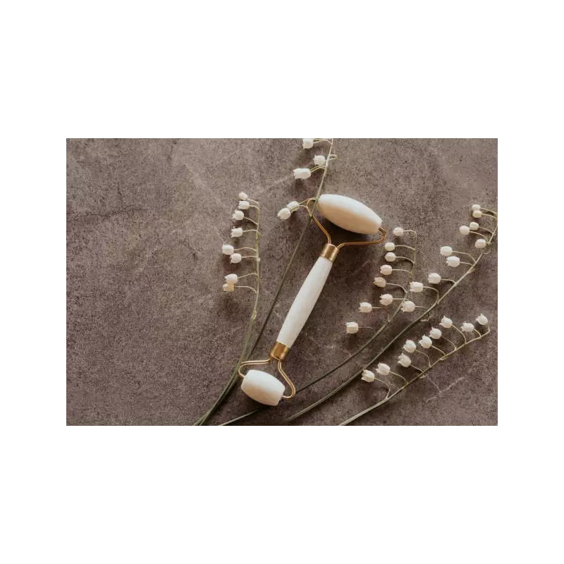 Pure white quartz beauty roller for face - Handmade Pure white quartz beauty roller for face - Handmade