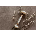 Rouleau de beauté de quartz blanc pur pour le visage - Fait main