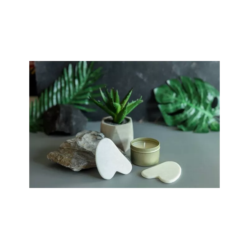 Gua sha de quartz blanc pur pour le visage - Fait main