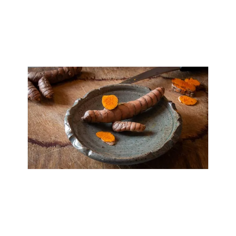 Organic & Fairtrade Turmeric dried Petals from Kampot - Direct prod...