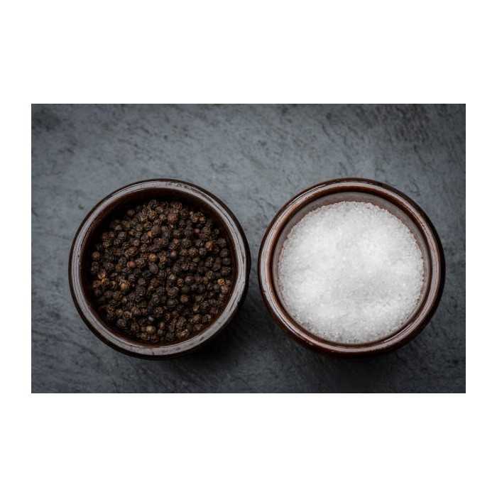 Fresh organic fairtrade pepper with salt PGI from Kampot - direct p...