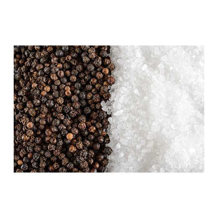 Fresh organic fairtrade pepper with salt PGI from Kampot - direct p...