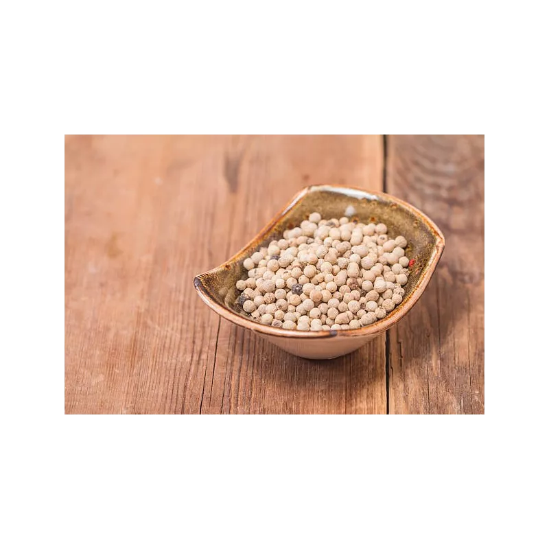 Organic fairtrade white pepper PGI from Kampot - direct producer