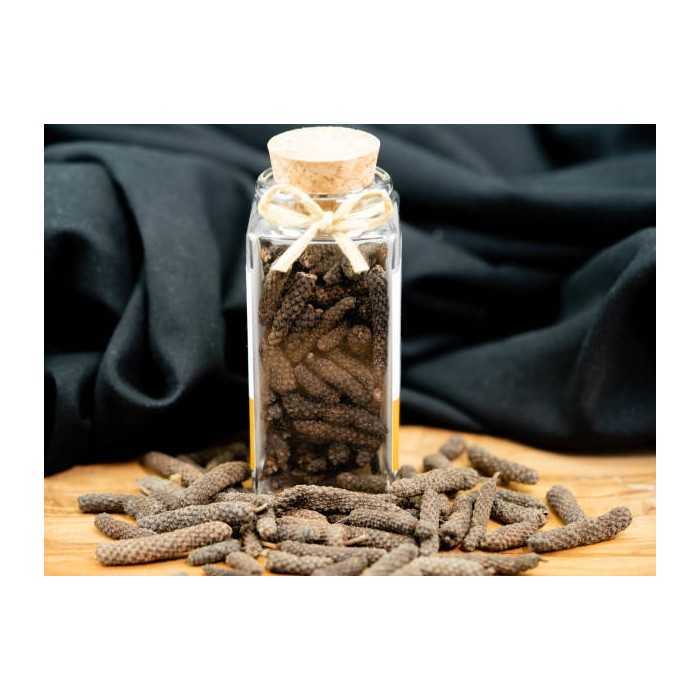 Organic fairtrade black piper longum PGI from Kampot - direct producer