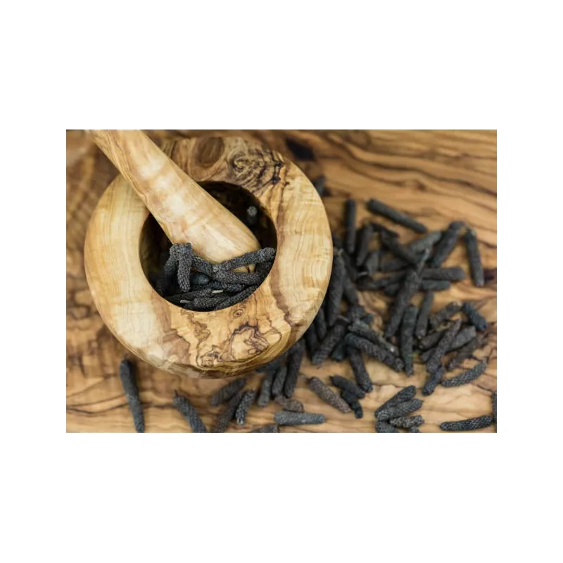 Organic fairtrade black piper longum PGI from Kampot - direct producer