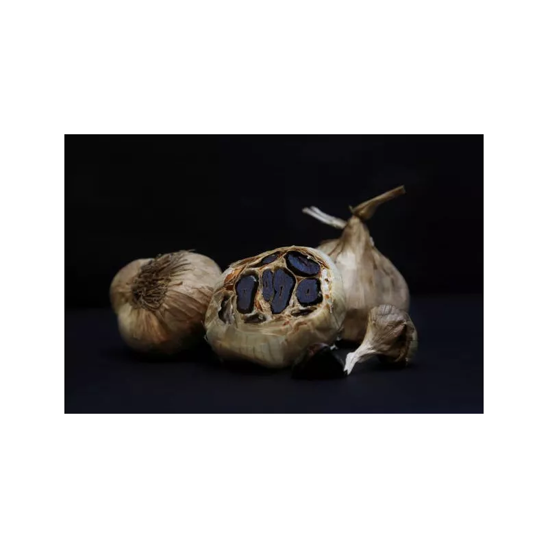Natural black garlic made with garlic Label rouge PGI from Lautrec ...