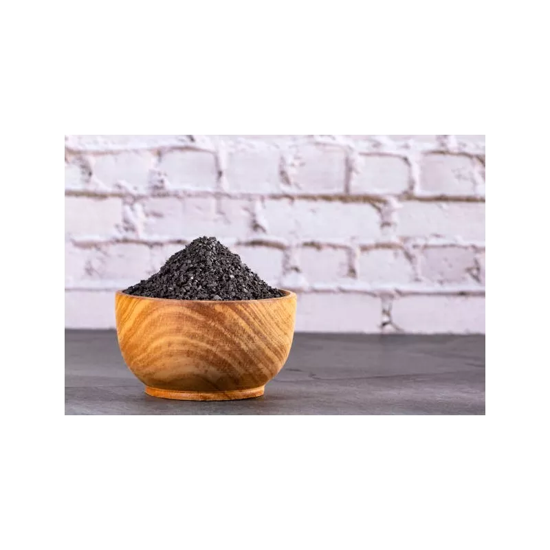 Caviar of Black salt Black lava from Hawaï