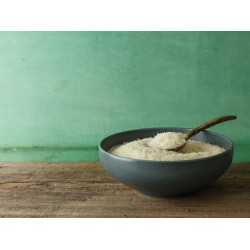 Organic long semi-complete rice PGI from Camargue cultivated by duc...