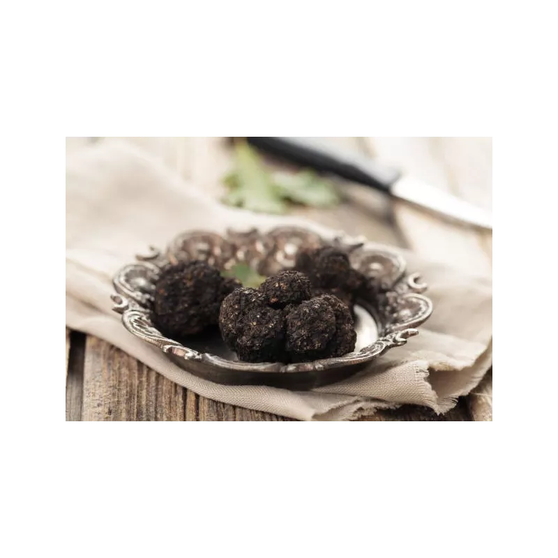 Précieuse Truffe noire bio entière en saumure d'Italie - direct pro...